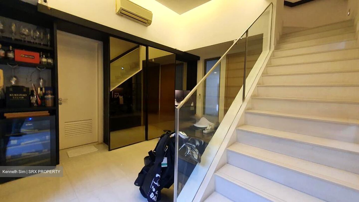 Hillcrest Villa (D11), Terrace #484030081